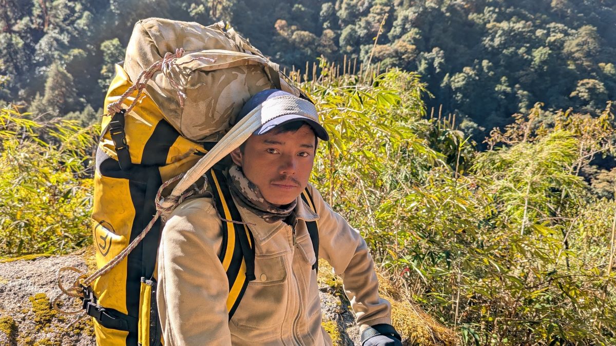 Porter carrying luggage during Kanchenjunga Circuit Trek